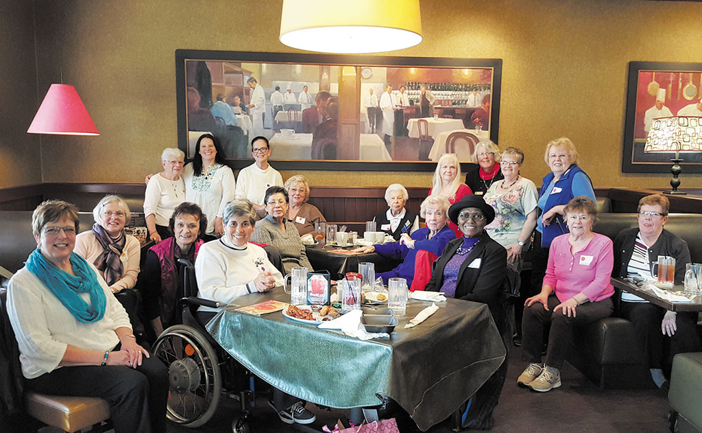 Unit 20 ladies gathered for lunch at Ruby Tuesdays; photo by Robyn D.