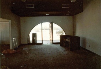 The original lobby before renovations