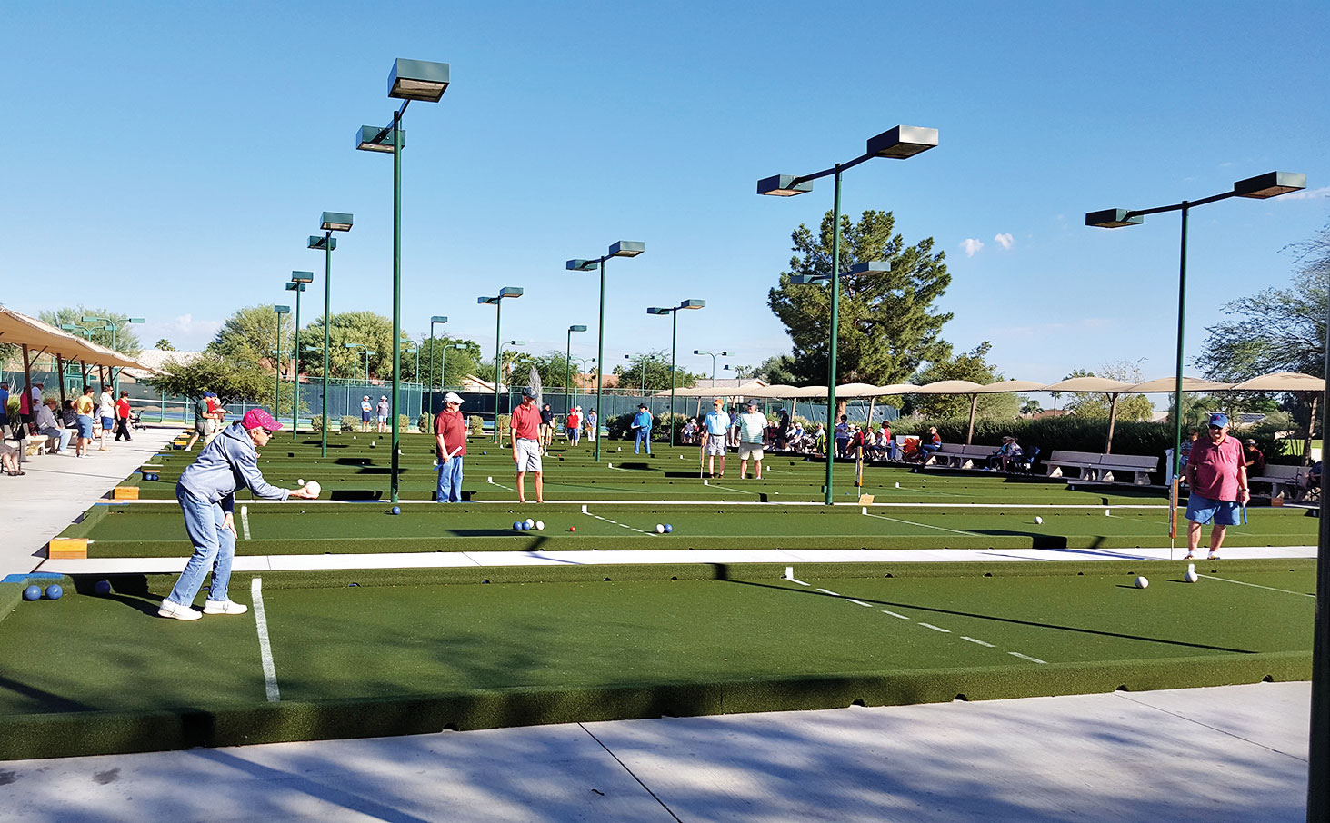Members of the PebbleCreek Bocce Ball Association are actively involved in competition on a beautiful day at the community’s state-of-the-art Bocce Complex at Eagle’s Nest. A total of 65 teams are now in the final weeks of the 2016 fall bocce ball season. The top ranking teams will be recognized at the Association’s annual Meeting and Potluck Dinner on January 8, 2017.