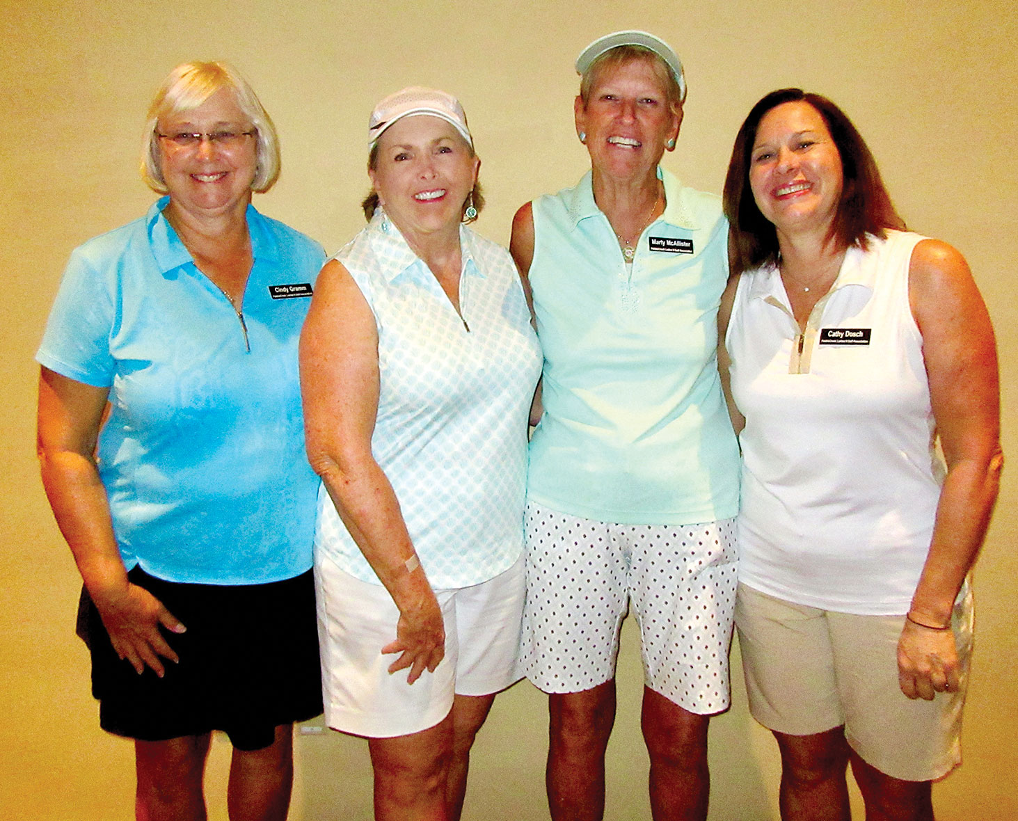 Diamond in the Rough — First Place Team, Eagle’s Nest Front: Cindy Gramm, Anna Schuchman, Marty McAllister, Cathy Dosch
