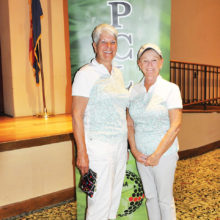 Flight 4 Overall Winners: Kathleen Lindstrom and Pam Kale