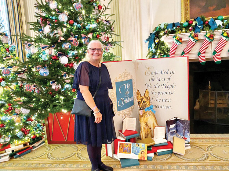 Resident Becomes a White House Christmas Decorator – PebbleCreek Post