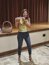 Raffle winner Shelly Lopez